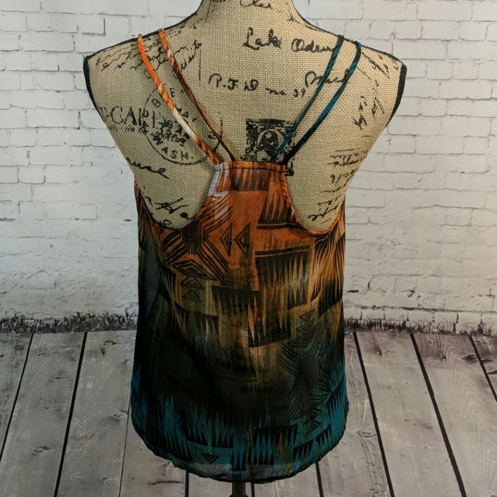 DAYTRIP Sheer Tank Top - Picture 3 of 5